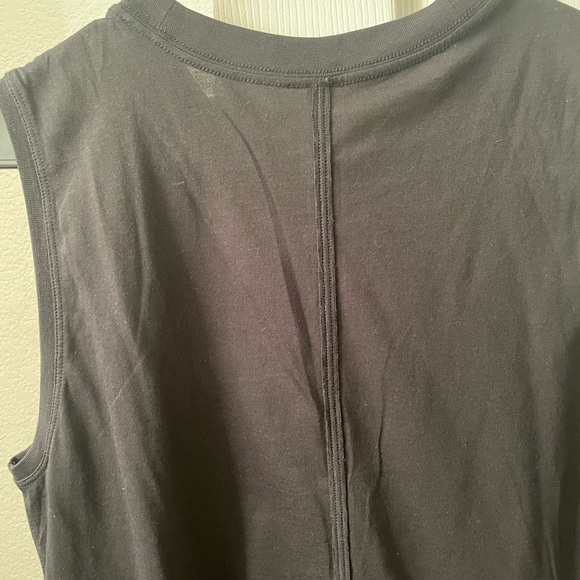 Lululemon Sleeveless shirt top New size 6 + shopping bag large + wallet pouch - Picture 8 of 15